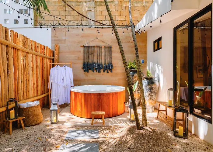 Hotel Malish & Playa del Carmen