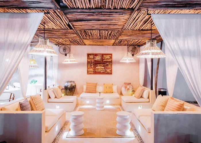 Malish & Playa del Carmen
