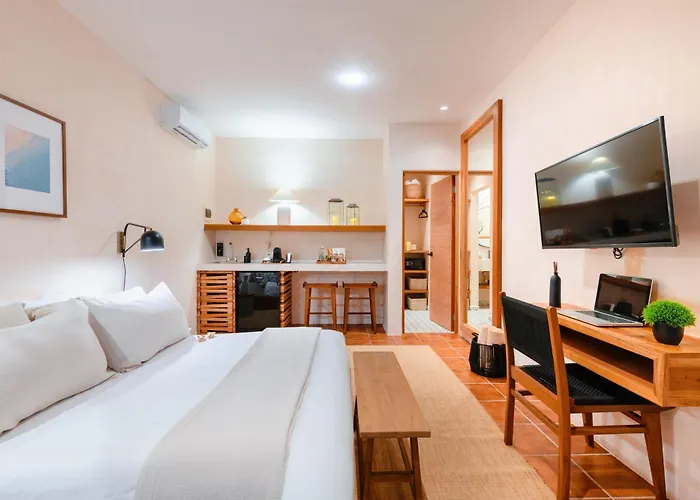 Malish & Playa del Carmen