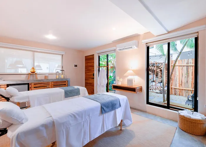 Hotel Malish &