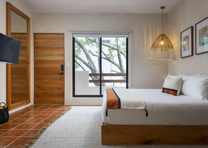 Hotel Malish & Playa del Carmen